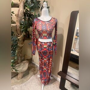 Kendall & Kylie 2 piece mesh set. Make a great swimsuit cover up. NWT. Size S